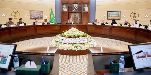 أمير القصيم يرأس اجتماع لجنة وفريق العمل التنفيذي لدعم مشاريع القطاع الخاص بالمنطقة