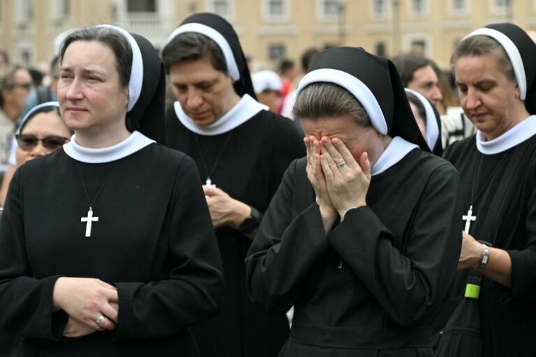 Pope Leo leads Sunday prayers in first major public appearance since lung cancer surgery
