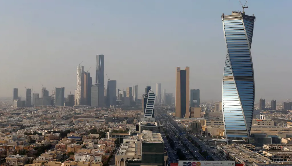 صافي الاستثمار الأجنبي المباشر في السعودية يتراجع في الربع الثاني إلى 5.1 مليار دولار