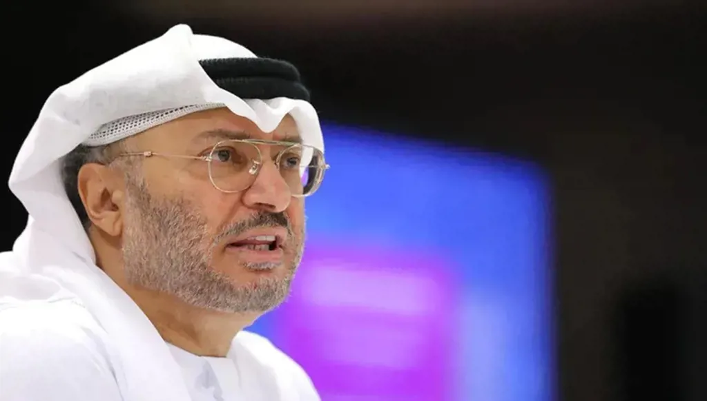 قرقاش: المرحلة تتطلّب أعلى درجات ضبط النفس والمرونة والعقلانية بعيداً عن التصعيد