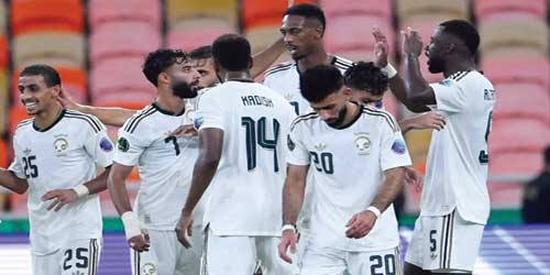 صقور السعودية في مواجهة الإمارات للتحليق باللقب
