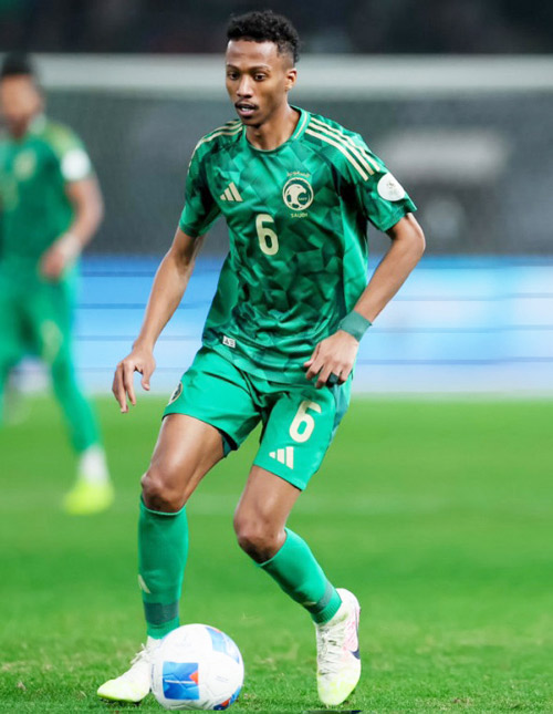 ناصر الدوسري.. أفضل لاعب في مواجهة حسم الصدارة