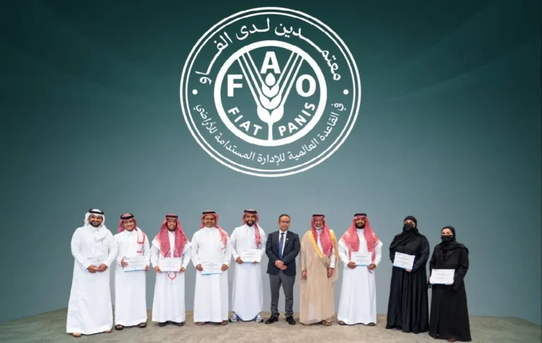 إنجاز سعودي عالمي.. اعتماد 10 خبراء باللغة العربية لتوثيق ممارسات استدامة الأراضي ومكافحة التصحر