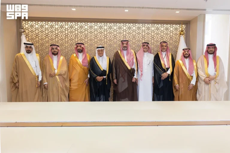 مركز الملك فيصل ودارة الملك عبدالعزيز يتعاونان في الترجمة ورقمنة الوثائق