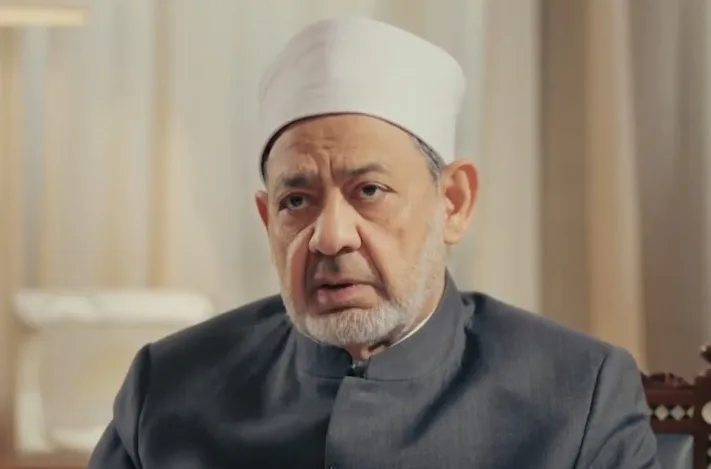 شيخ الأزهر يدين استهداف الحوثيين مكة والمدينة: اعتداء آثم يستفز ملياري مسلم عالمياً